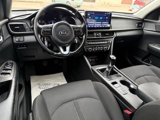 Por 186€ mes KIA Optima 1.7 CRDi VGT Business141CV