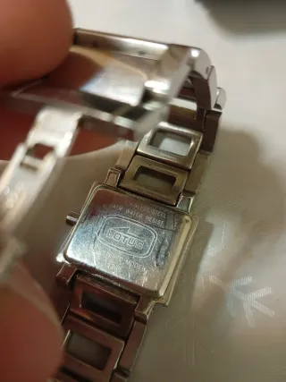 Reloj Lotus Azul y Plateado