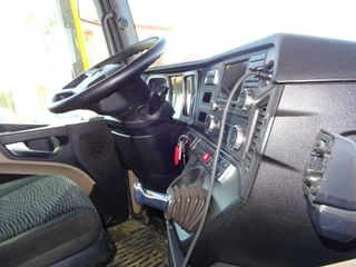 Mercedes ACTROS 25 40-CAMIONES GRUA