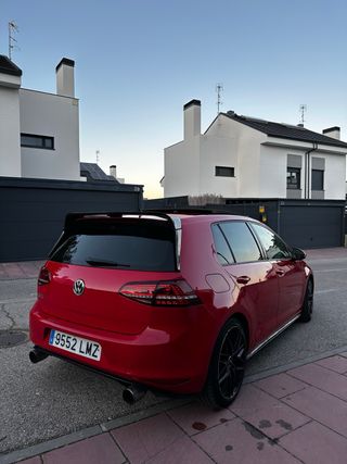 Volkswagen Golf 2014