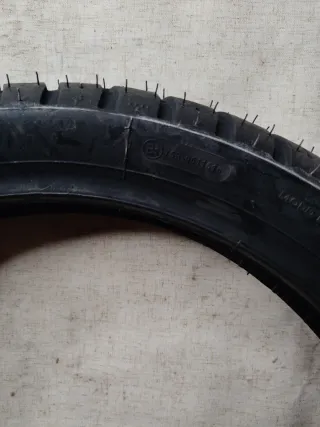 Neumático Michelin City