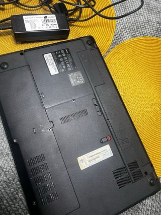 Ordenador portátil Acer TravelMate