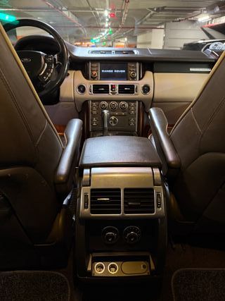 Land Rover Range Rover VOGUE