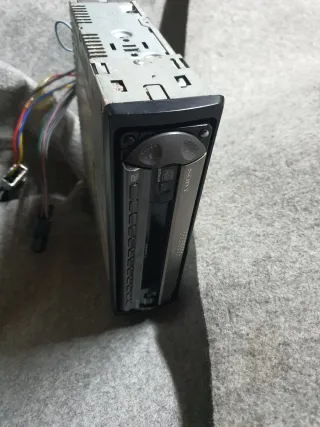 Autoradio Sony CDX-R3000