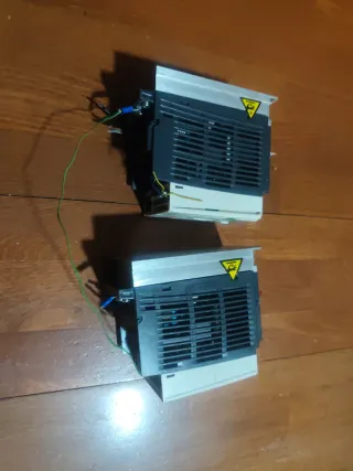 2 Variadores Frecuencia Schneider ATV12H037M2