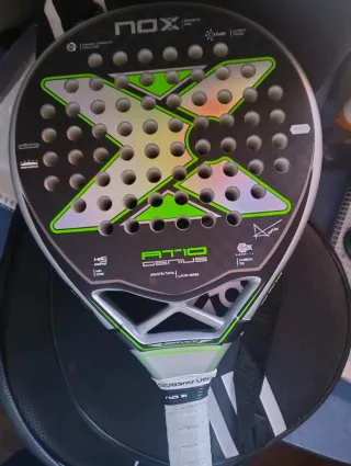Pala de pádel Nox AT10 Genius Agustín Tapia