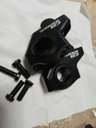 Elevadores Manillar Moto CB1000R Negro 22mm