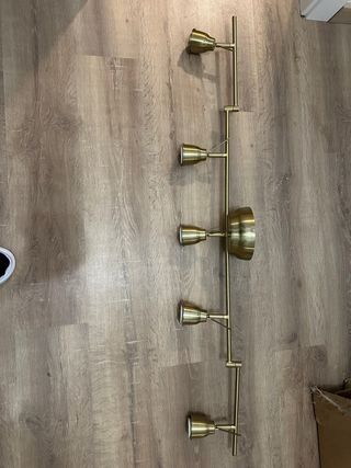 Lámpara de techo LED dorada