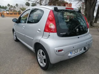 Peugeot 107 2010