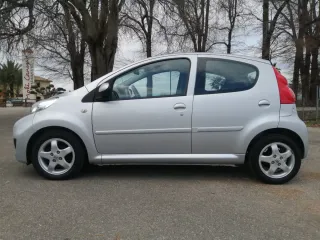 Peugeot 107 2010