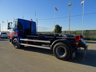 Volvo FM 300-CAMIONES GANCHO PORTACONTENEDOR