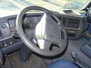 Volvo FM 300-CAMIONES GANCHO PORTACONTENEDOR