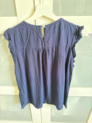 Top bordado floral azul Talla M