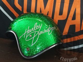 Casco metal flake green