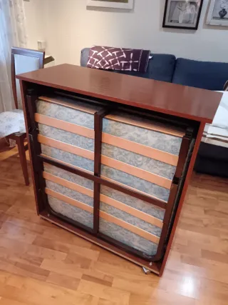 Mueble Cama Plegable de Madera