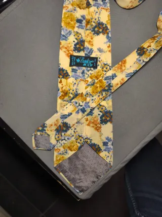 Cravatta fantasia floreale vintage Barton Moda