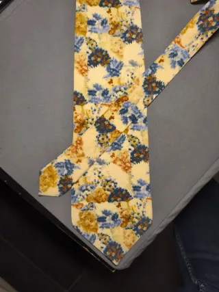 Cravatta fantasia floreale vintage Barton Moda