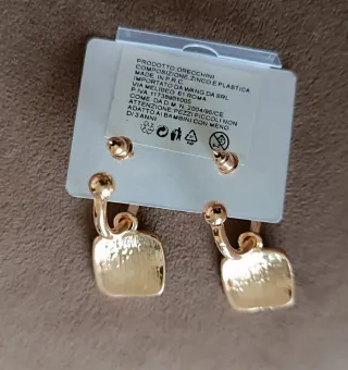 Orecchini quadrati marroni e oro