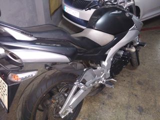 Suzuki GSR 600 - Un solo propietario 695247941