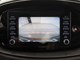 Toyota Aygo X Cross 1.0 VVT-I 72CV Play