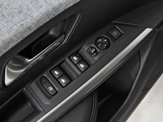 Peugeot 3008 Hybrid 1.2 100KW Allure eDCS6