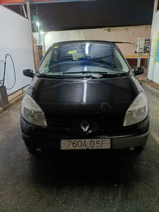 Renault Grand Scenic 2005