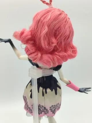 Muñeca Cupido Monster High