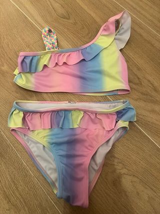 Lote de bikinis de niña