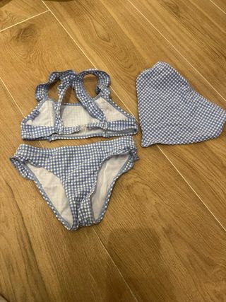 Lote de bikinis de niña