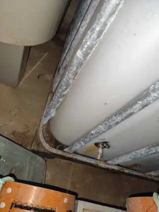 Depósito / vivero 1000L con Pallet