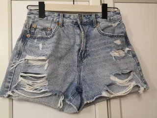 SHORTS "STRADIVARIUS" (M)
