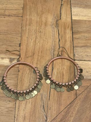 Pendientes Aro Zara Dorados y Rosas