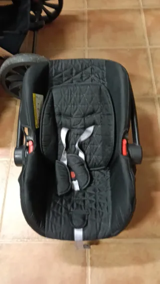 Carrito bebé 2 piezas negro y dorado