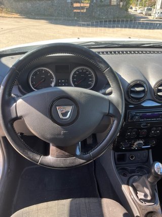 Dacia Duster 2012