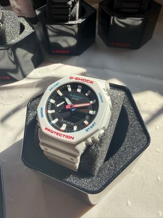 Reloj Casio G-Shock Blanco y Negro