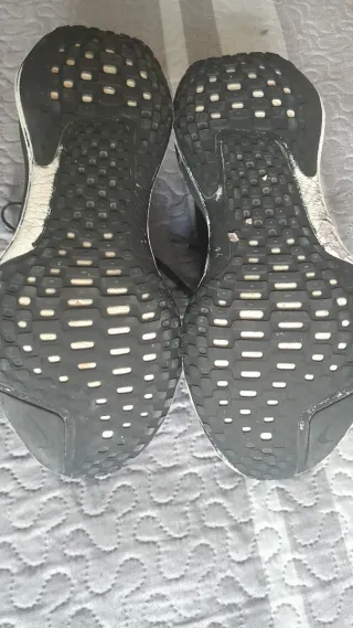 Zapatillas Nike Hombre Negras y Grises