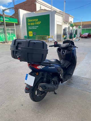 Yamaha Nmax 125 azul mate 2021