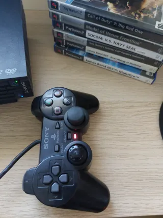 PS2, Mando, Tarjeta y 6 Juegos