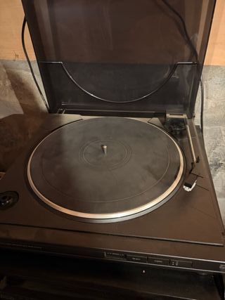 Torre Hi-Fi Philips CD, EQ, Amplificador, Cassette