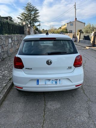 Volkswagen Polo 2016