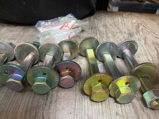 Tornillos Regulación Caídas Evo 5,6 Trasero