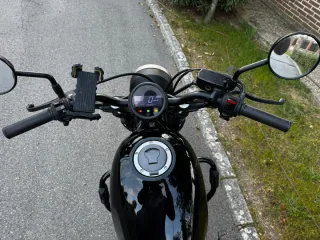 Honda Rebel 500 Negra