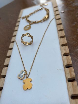 Conjunto de Joyas Oso Dorado