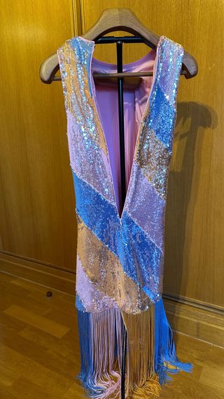 Vestido lentejuelas flecos fiesta