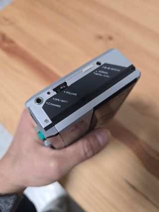 Walkman AIWA HS-G35 Plateado