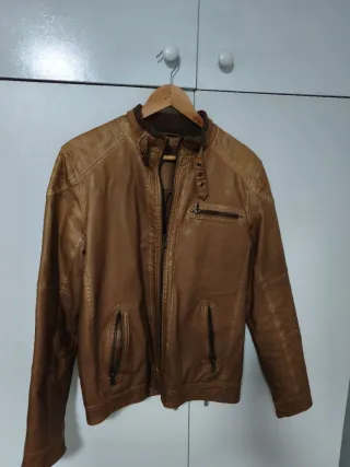 Cazadora cuero m 48