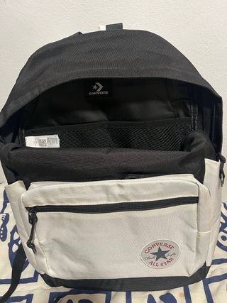 Mochila Converse Negra y Blanca