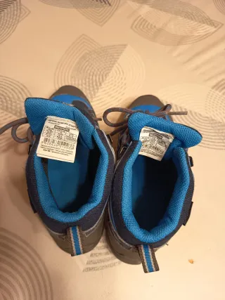 Botas montaña niño Quechua Talla 35