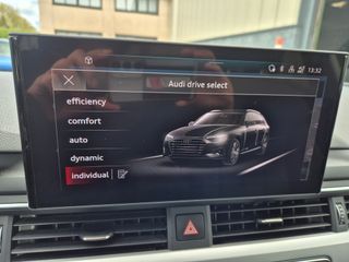 Audi A4 2.0 tdi hibrido 163cv automatico S-LINE