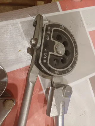 Curvadoras de tubo manuales